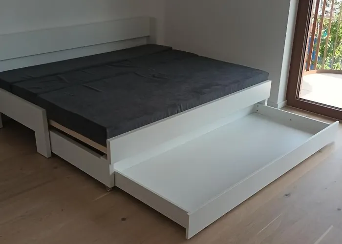 Zwirn 1 Izbovy Apartament